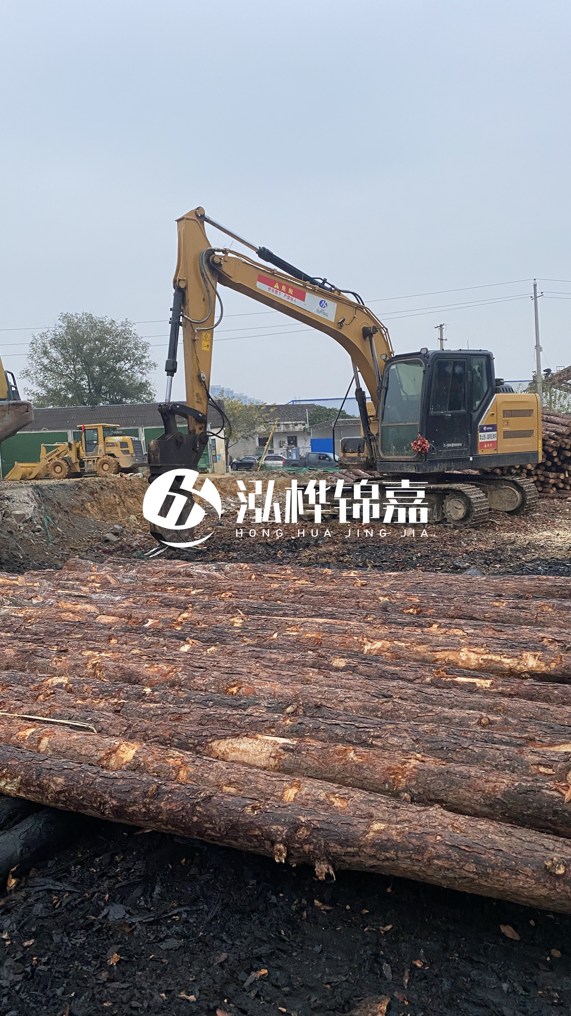 南京松木樁批發(fā)源頭廠家-松木樁打樁多少錢一米？