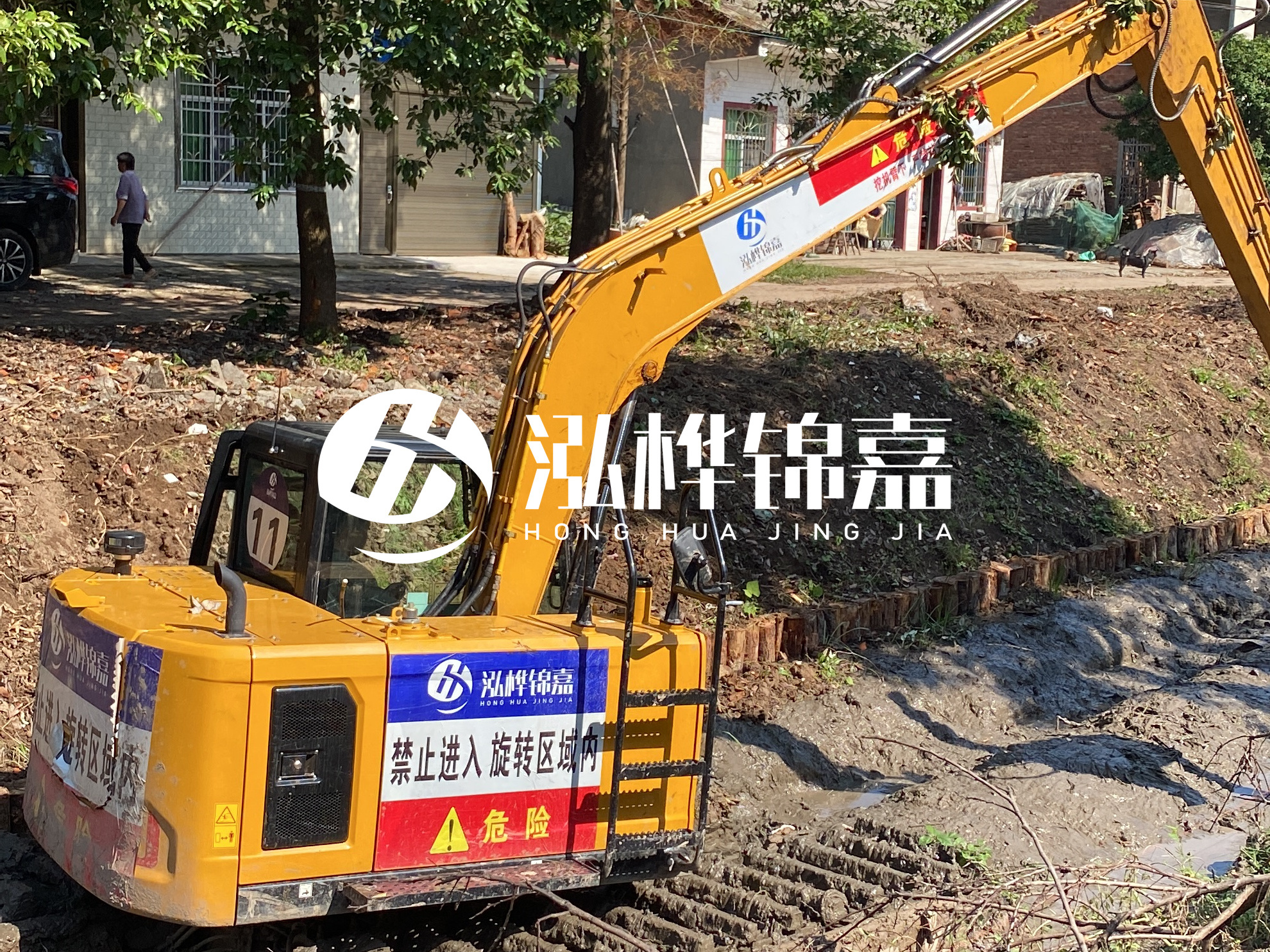 江蘇松木樁廠家泓樺錦嘉 - 6 米小頭 10 公分木樁多少錢？