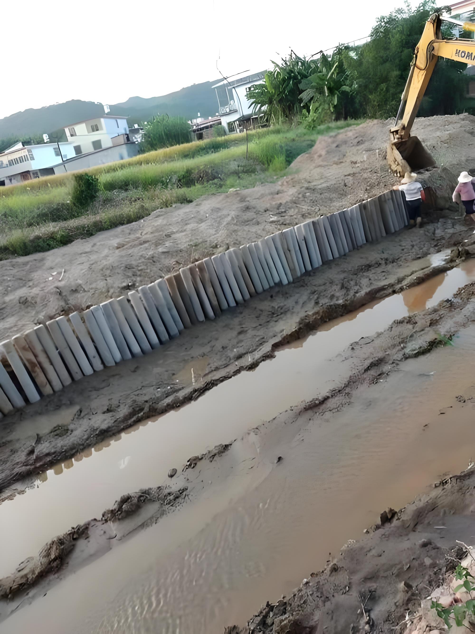 水泥樁廠家泓樺錦嘉-打水泥樁遇到軟土地基怎么加固？